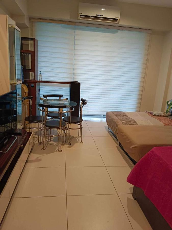 Pico Beach Front Condo Насугбу Екстер'єр фото